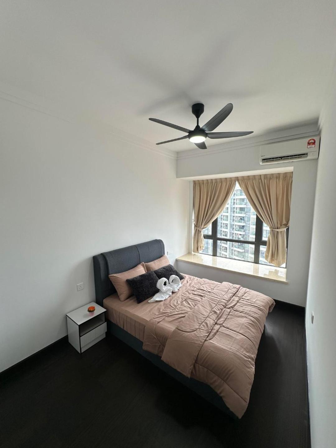 Seine Region R&f Princess Cove Johor By Cozy Cove Apartment