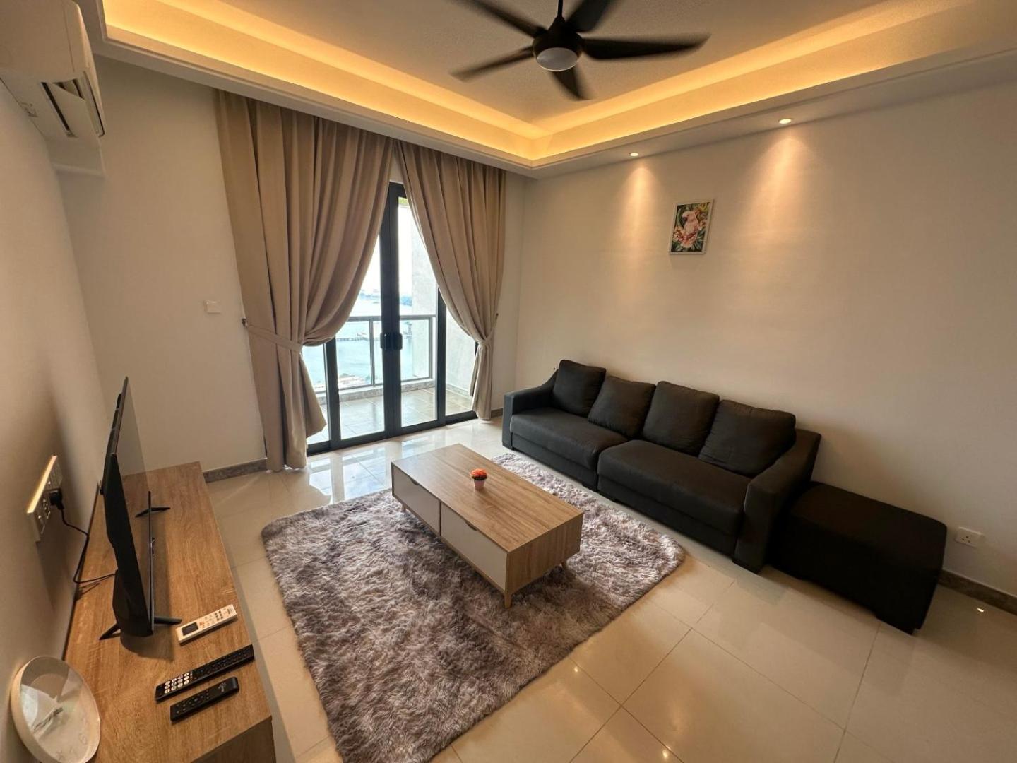 Seine Region R&f Princess Cove Johor By Cozy Cove Apartment