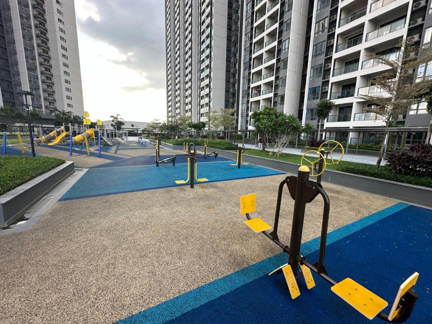 Seine Region R&f Princess Cove Johor By Cozy Cove Apartment